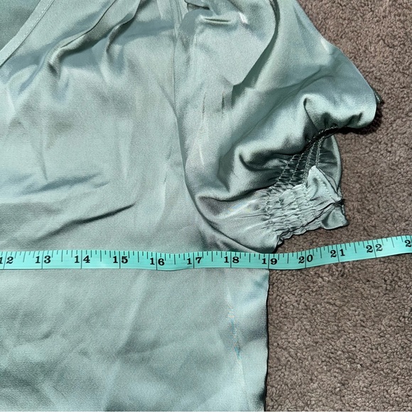SHEIN / Frenchy Puff Sleeve Button Front Blouse top Mint Green M NWT - Picture 8 of 9